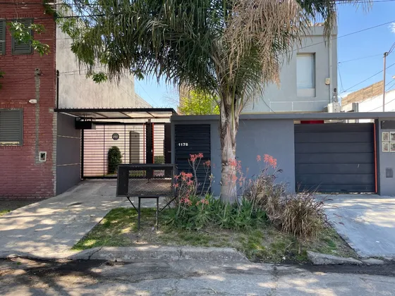 Venta Duplex Castelar 3 Ambientes