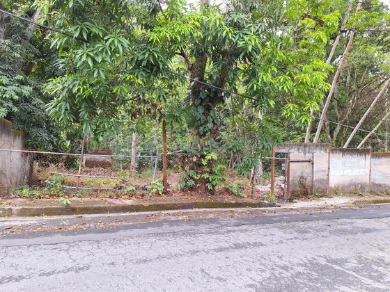 25-2892 Terreno Exclusivo De 1053 Metros Cuadrados Urb El Castaño Mord