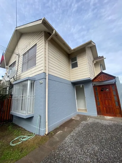 Linda Casa Familiar Padre Hurtado
