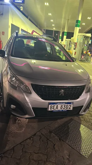 Peugeot 2008 1.6 Feline 5p