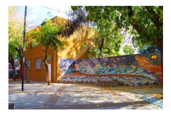 Casa En Arriendo De 4 Dorm. En Recoleta