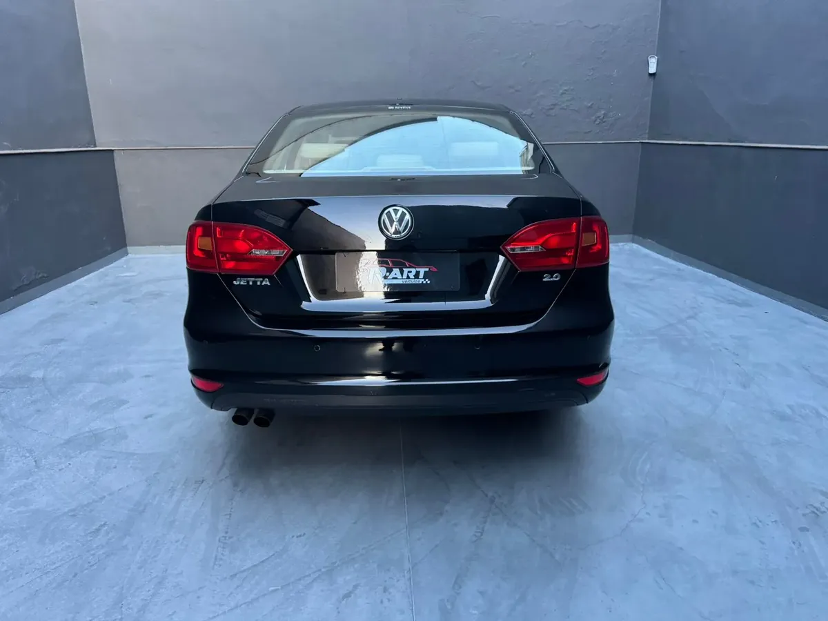 Volkswagen Jetta 2012 2.0 Comfortline Flex 4p Automática — foto 4