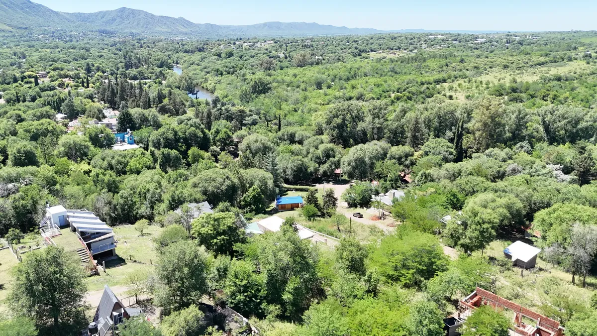 Lot for Sale, Meters from the River. Santa Rosa del Río Neighborhood. Calamuchita - Cod 2149