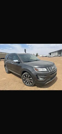 Ford Explorer Platinium