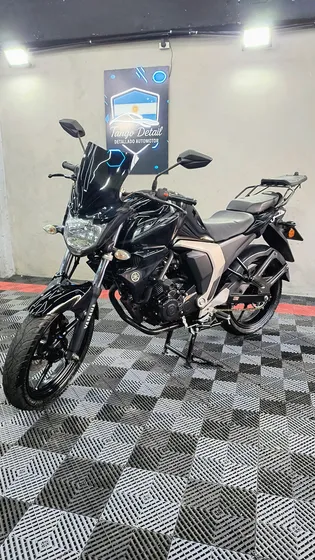 Moto Yamaha Fz Fi 150 - Modelo 2020 Accesorios Incorporados