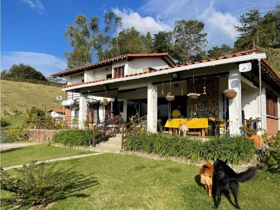Finca En Venta En Marinilla-vereda Llanadas