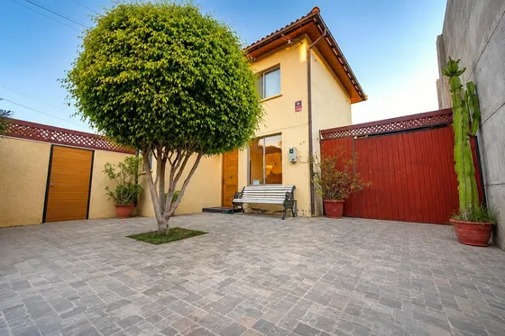 Arriendo Casa Familiar 4 Dormitorios - 300 M - La Serena
