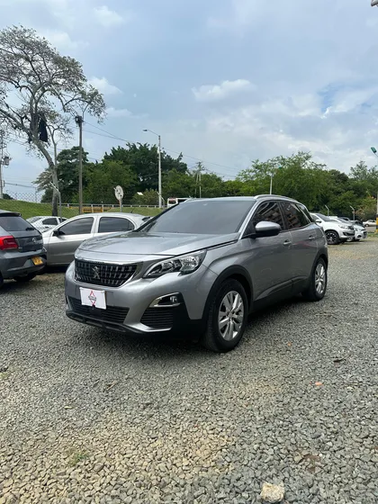 Peugeot 3008 1.6 Active