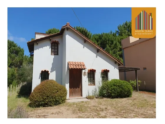 Casa Estilo Colonial Con Forestación  Apta Crédito | A 800 M Del Mar