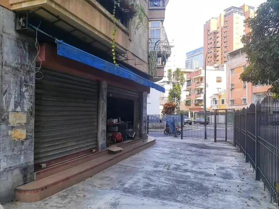 Venta De Local Comercial En Bello Monte (solo Cliente Directo)