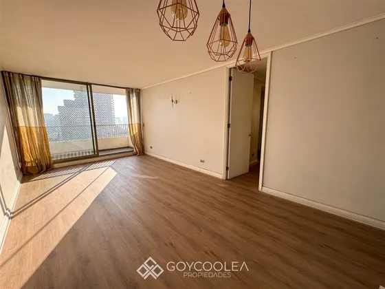 Departamento En Venta De 3 Dorm. En Las Condes