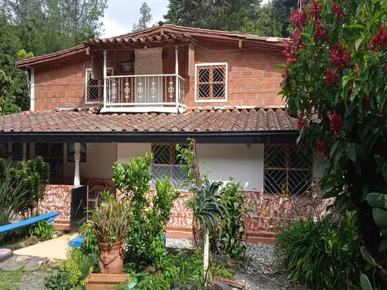 Finca En Venta Ubicada En Guarne Sector Vereda La Honda (24355).