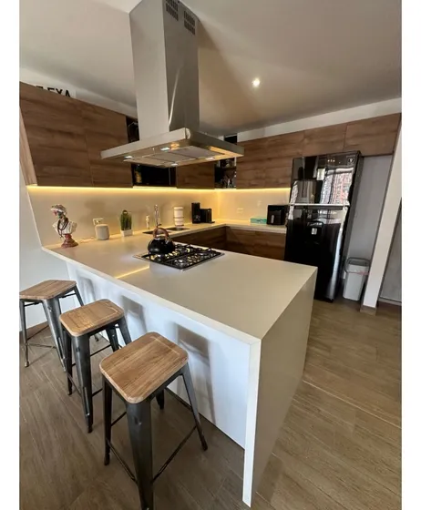 Apartamento En Venta En El Poblado Sector Ciudad Del Río