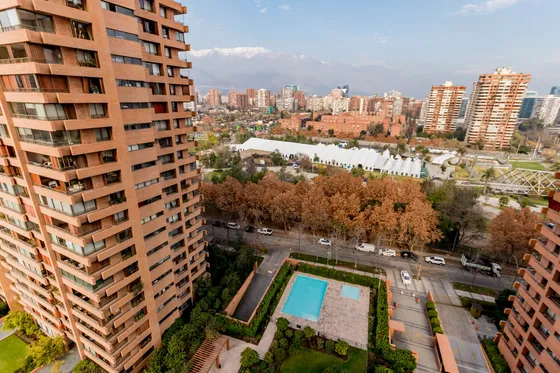 Amplio Departamento Con Vista A Parque J Pablo Ii