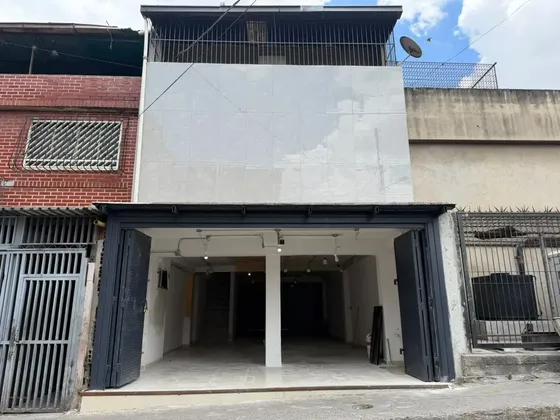 Se Vende Local Comercial Catia