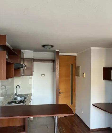 Excelente Departamento, Lord Cochrane 136, Comisión Sin Iva