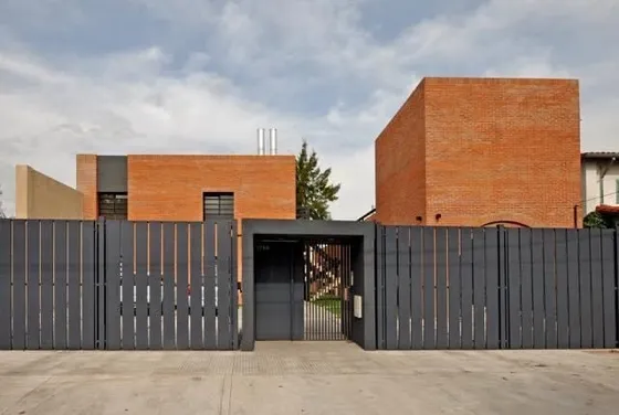 Venta Departamento 2 Ambientes Con Patio Y Cochera Castelar.