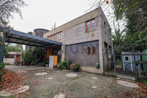 Se Vende Casa En La Reina En Condominio Exclusivo