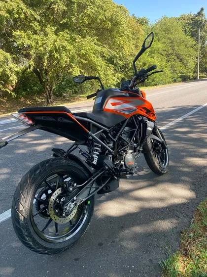 Ktm Duke 200 Wo 2024 En Excelente Estado Recién Mantenida