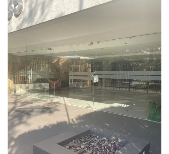 A Pasos Del Alto Las Condes