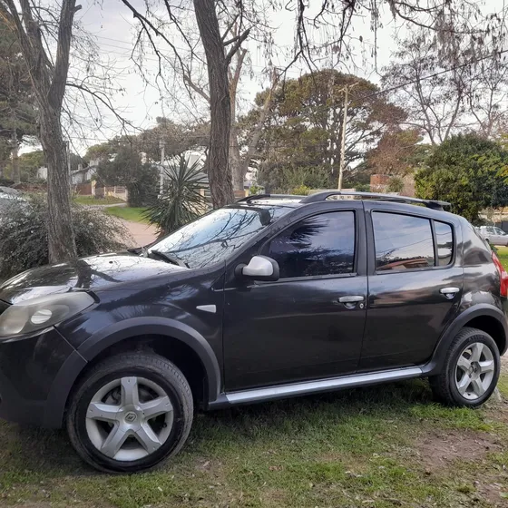 Renault Sandero Stepway 1.6 Confort 105cv