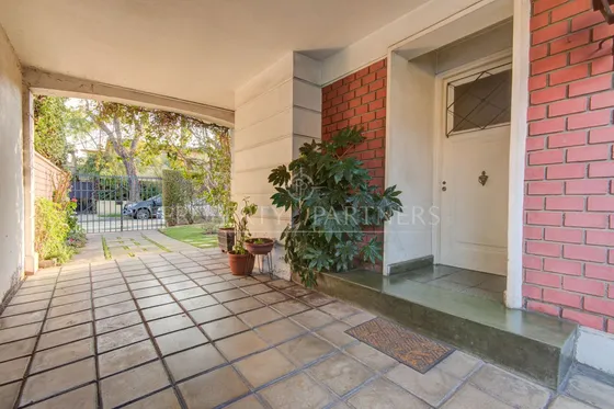 Linda Casa Con Gran Ubicación Y Precio 4d 2b 2e Má...