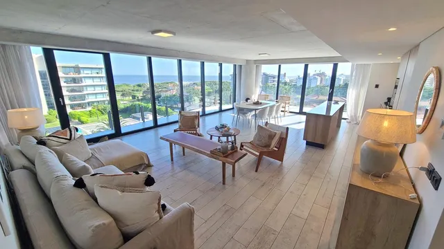 Departamento Surfside Village, Playa Brava En Venta Con Buena Financiacion!