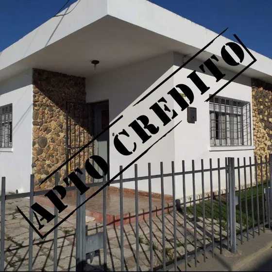 La Calera, Casa En Venta Dos Dormitorios