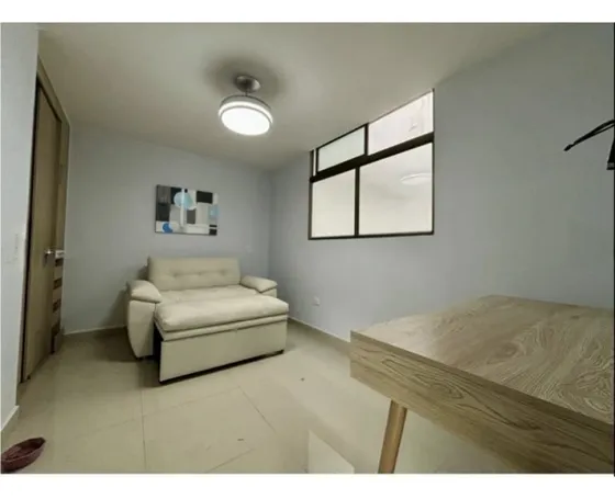 Apartamento En Almeria (y)
