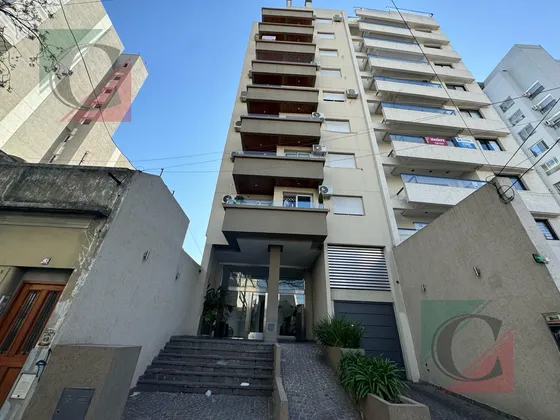 Monoambiente Con Balcón Amplio Lanús Oeste