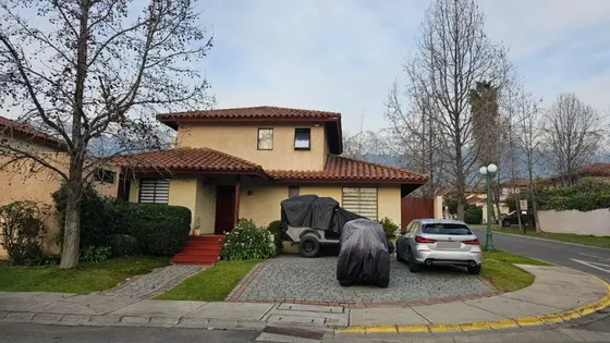 Hermosa Propiedad En Condominio Cerrado Y Muy Seguro.-