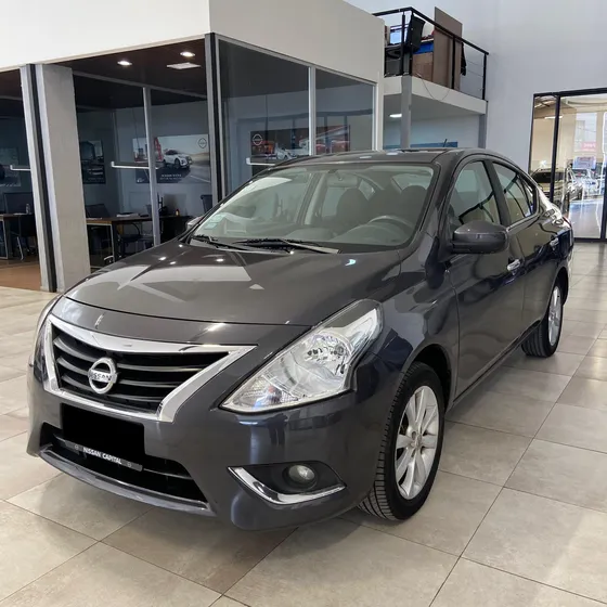 Nissan Versa 1.6 Advance Mt
