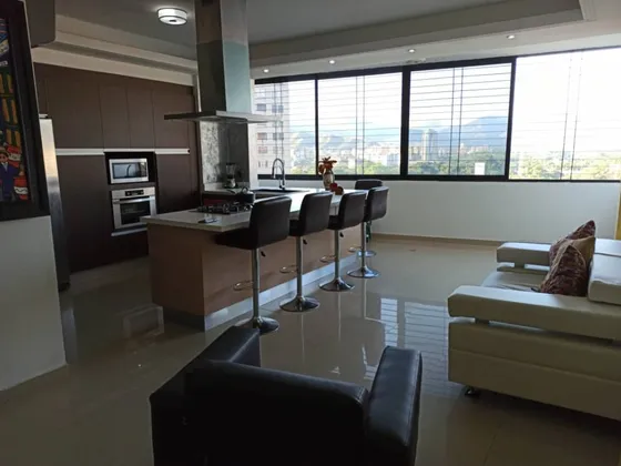Venta De Apartamento Resd. Mantova Las Chimeneas 04-34 Angel Tovar