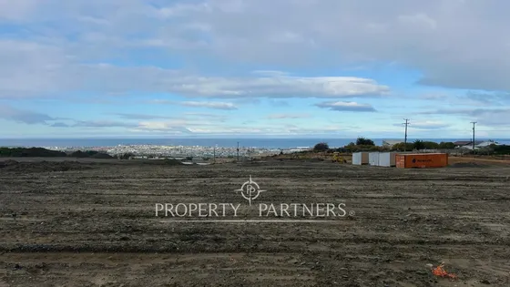 Terreno De 10.050 M2 A Orilla De Carretera