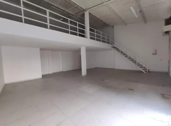 Local En Venta En El Llano. Cod V11792