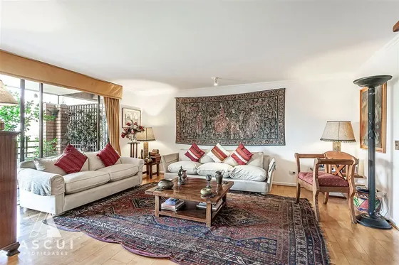 Departamento En Venta De 3 Dorm. En Vitacura