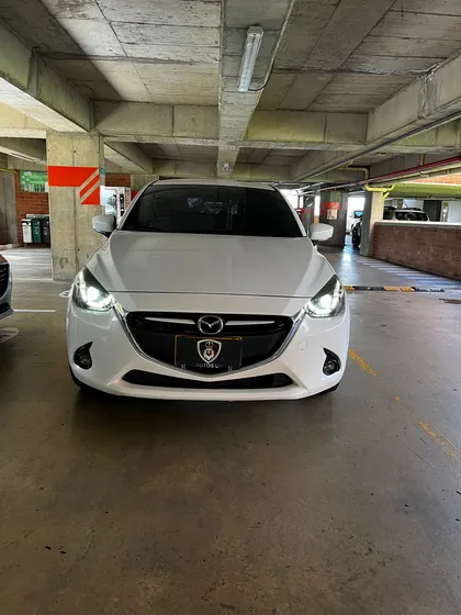 Mazda 2 Grand Touring