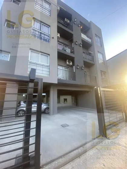 Departamento Dos Ambientes En Venta Pueblo Nuevo