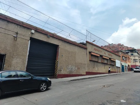 Galpon Industrial O Comercial El Cementerio Distrito Capital