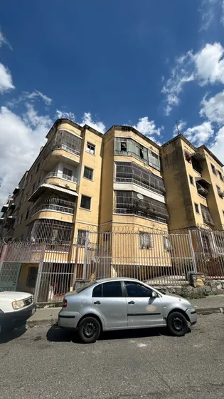 Venta De Apartamento  Las Fuentes El Paraíso   Lj 25-2803 