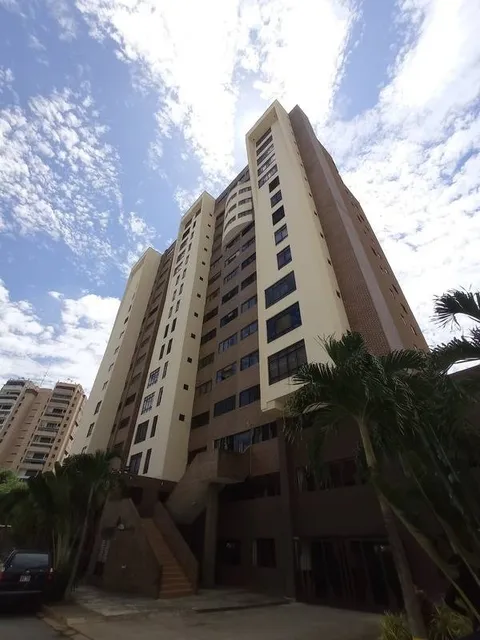 Apartamento A Estrenar En Venta Residencias Puerto Madero Urbanización Sabana Larga Prebo Valencia. St