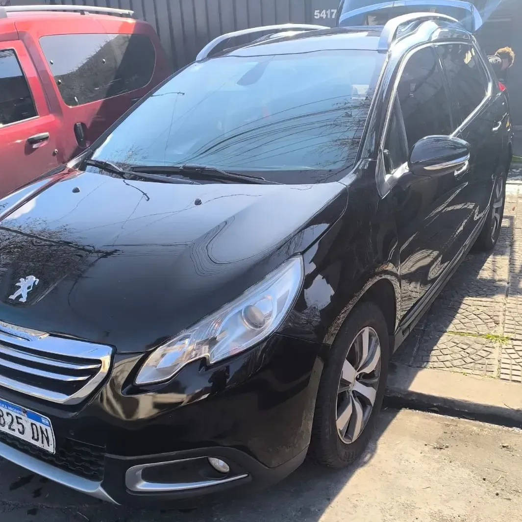 Peugeot 2008 1.6 Feline