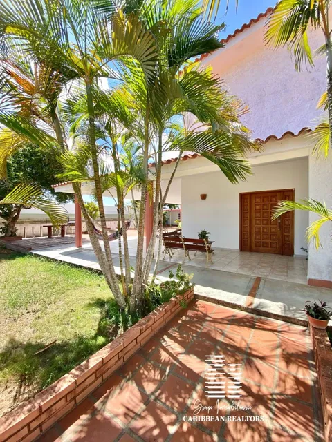 En Venta Casa Quinta Ubicada En La Mira, Antolín Del Campo. 