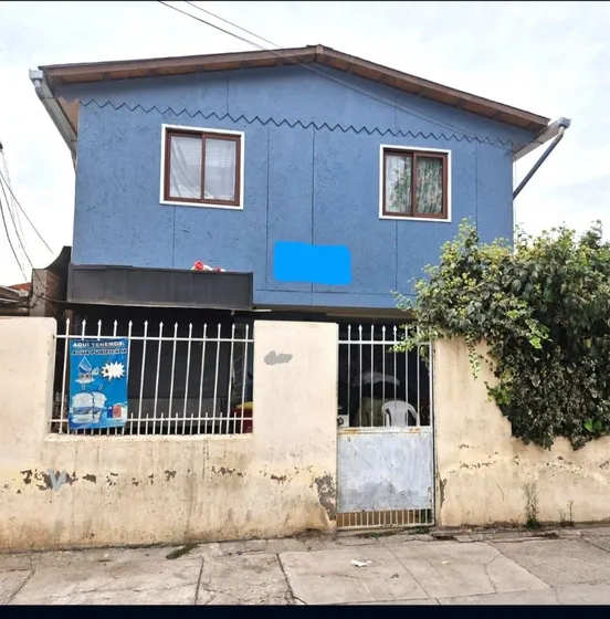 Casa En Venta De 4 Dorm. En Peñalolén