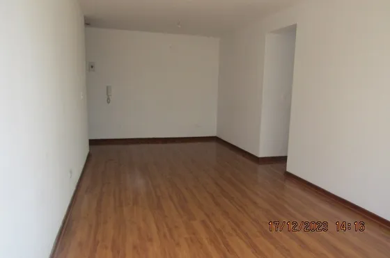 Amplio Dpto. 3 Dort 2 Baños Cerca Metro Irarrazaval