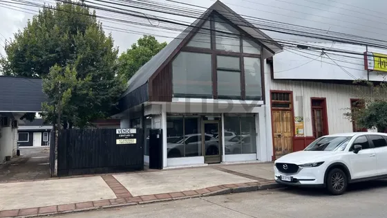 Casa Y Local Comercial En Venta Frente Plaza Mulchén