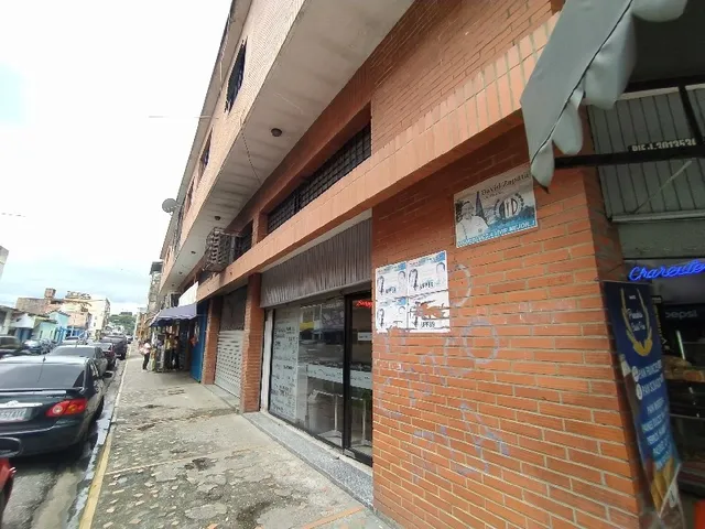 Edificio Comercial En Municipio Páez En Pleno Centro De Acarigua, Edo. Portuguesa. Luz Coelho