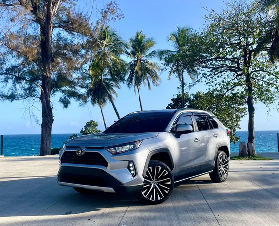 Toyota Rav4 Le