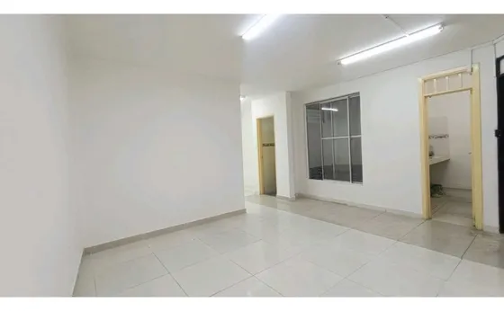 Venta/alquiler Oficina - B/ San Vicente