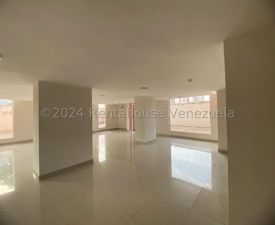  *al/ Tu  Nuevo Hogar Espera! Apartamento  En Venta Zona Centro-oeste Barquisimeto  Lara, Venezuela /josé  López/ #  25-14293 / 2 D  2 B/  79.89 M² 